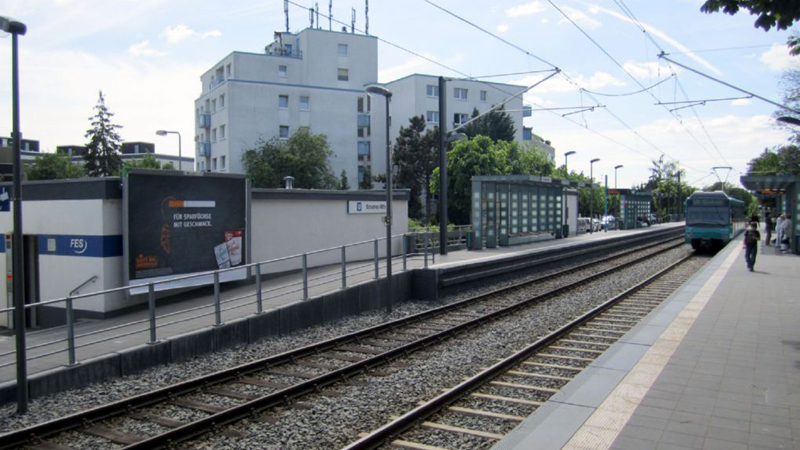 Großfläche am Bahnhof